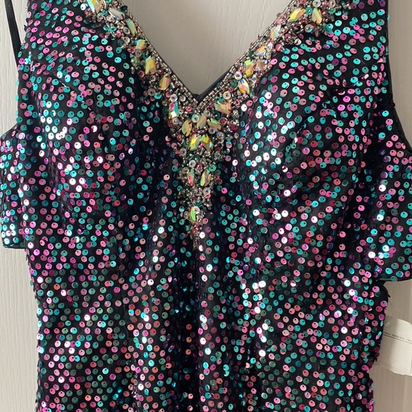 MeProm beaded, & sequined fabulous dress- new w/ tags - Picture 13 of 16